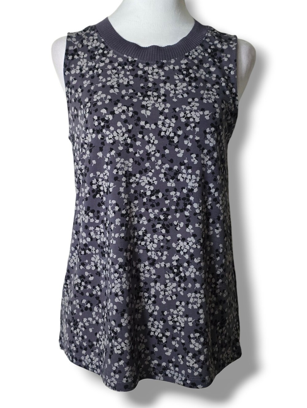 Banana Republic Floral Tank Top - Size Small